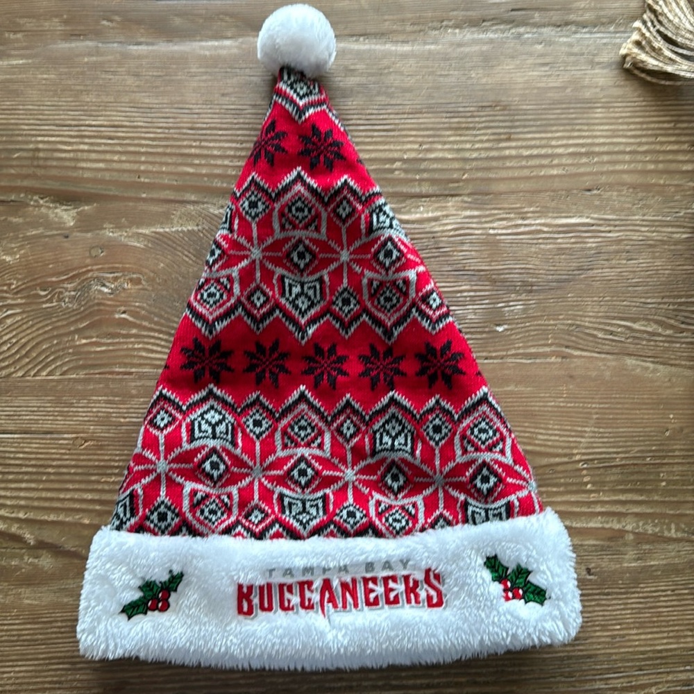 Tampa Bay Buccaneers Santa Hat Adult Forever Collectibles NFL Football